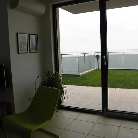 The House * 索佐波尔